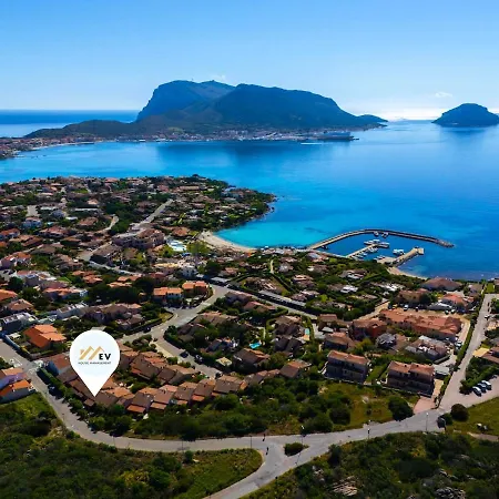 Sea View Loft In - 200m From The Golfo Aranci