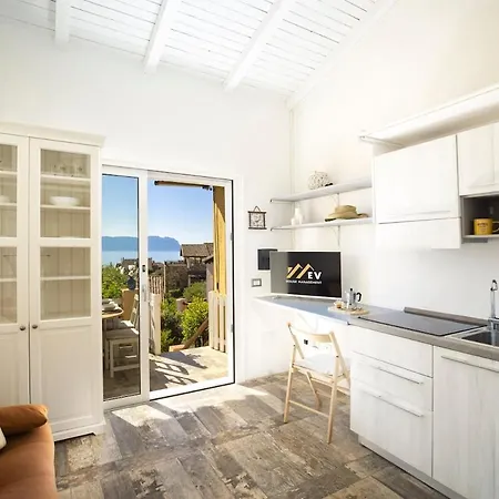 Sea View Loft In - 200m From The Appartamento