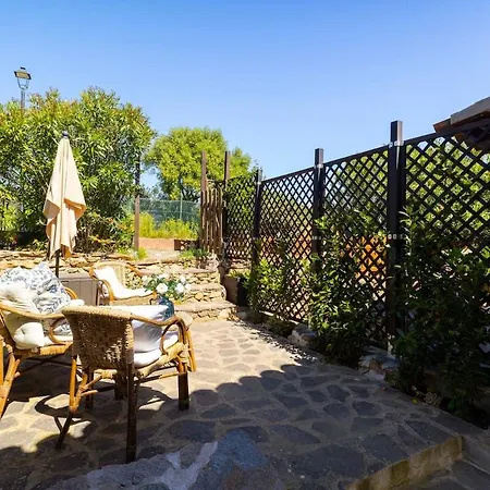 Sea View Loft In - 200m From The * Golfo Aranci